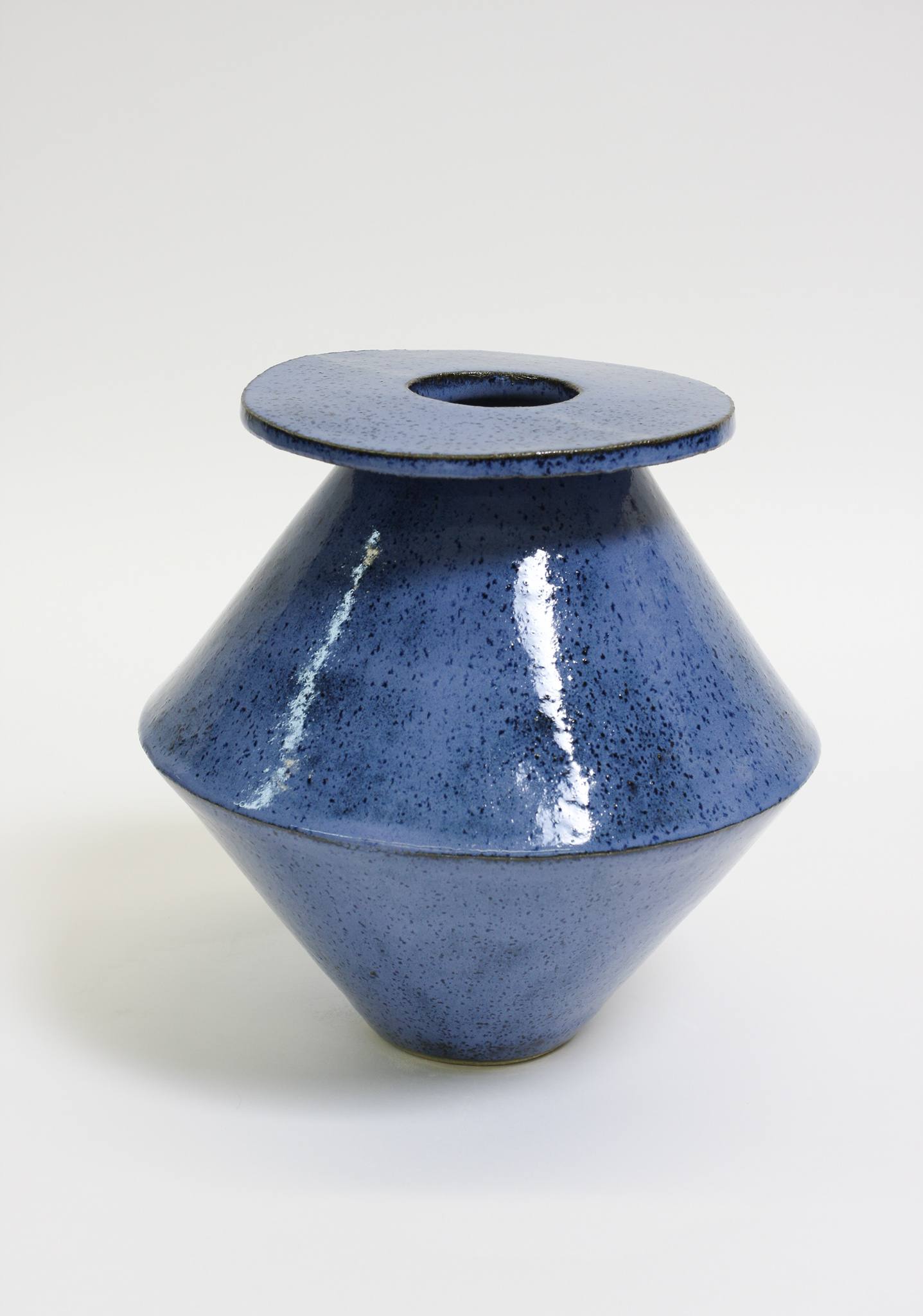 Tube Jumbo Diamond Vase